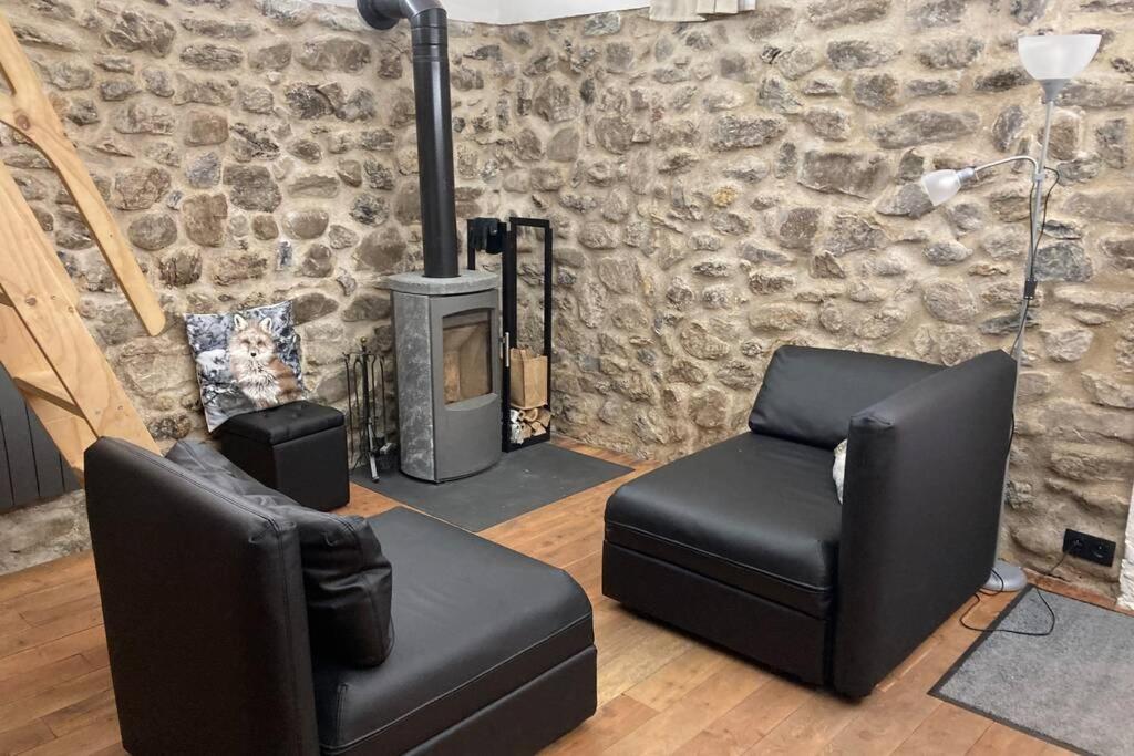 La Maison Laugier Charme, Confort, Authenticite Saint-Étienne-de-Tinée Екстериор снимка